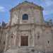 Via Muro costeggia la possente chiesa di Sant'Agostino, edificio cinquecentesco sconsacrato e oggi utilizzato per riti civili, per poi confluire in via Laliscia